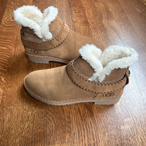 UGG McKay Chestnut Shearling Suede Ankle Booties Winter Leather Women’s 6 - Picture 5 of 9